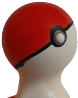 CONDOMERIE – CAMISINHAS DE BRINQUEDO PINTADAS À MÃO COM O ESTILO POKEBALL VERMELHO E BRANCO