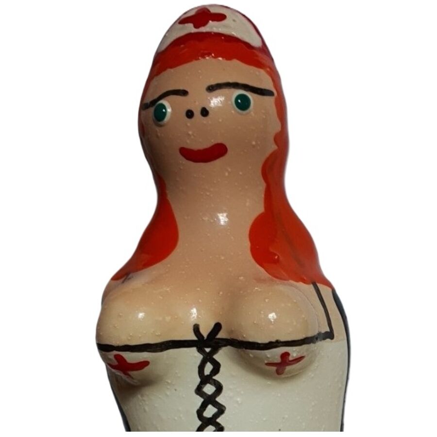 CONDOMERIE - CAMISINHAS DE ENFERMEIRA RUIVA PINTADA À MÃO