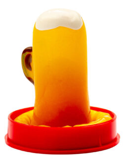 CONDOMERIE – COPO DE CERVEJA COM CAMISINHAS DE BRINQUEDO PINTADA À MÃO