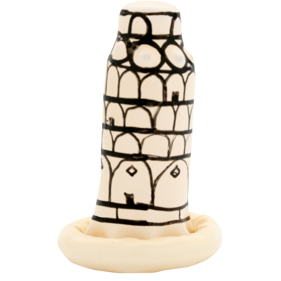 CONDOMERIE - CAMISINHAS DE BRINQUEDO PINTADAS À MÃO COM O TEMA DA TORRE DE PISA - Image 5