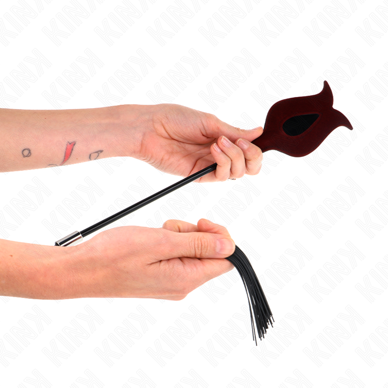 KINK - CHICOTE DE SILICONE COM FRANJA EM FORMATO DE ROSA 45 CM - Image 3