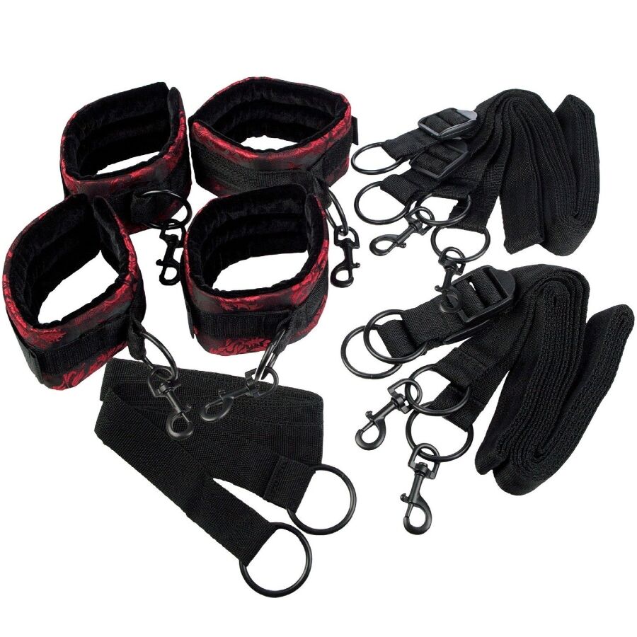 CALEXOTICS – CONJUNTO DE LINHAS DE CAMA SCANDAL